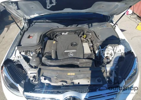 2017 Mercedes-Benz Glc 300 from USA, damaged, VIN WDC0G4JBXHF258242